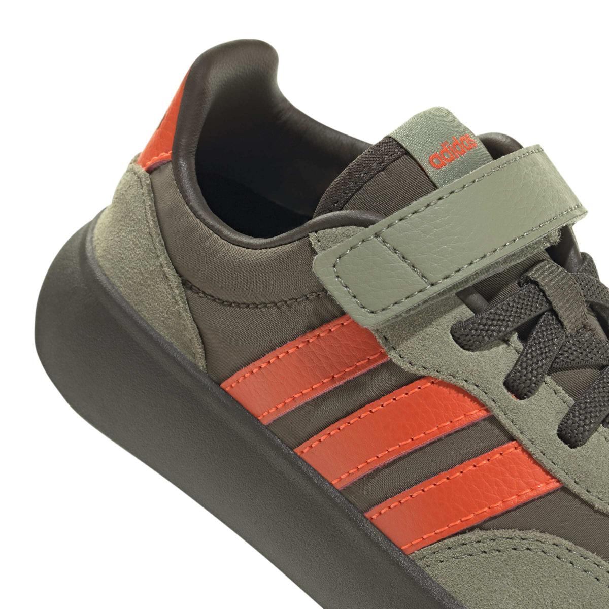 product/a/d/adidas_jq8849_8_footwear_photography_detail_view_1_white-nw091625.jpg