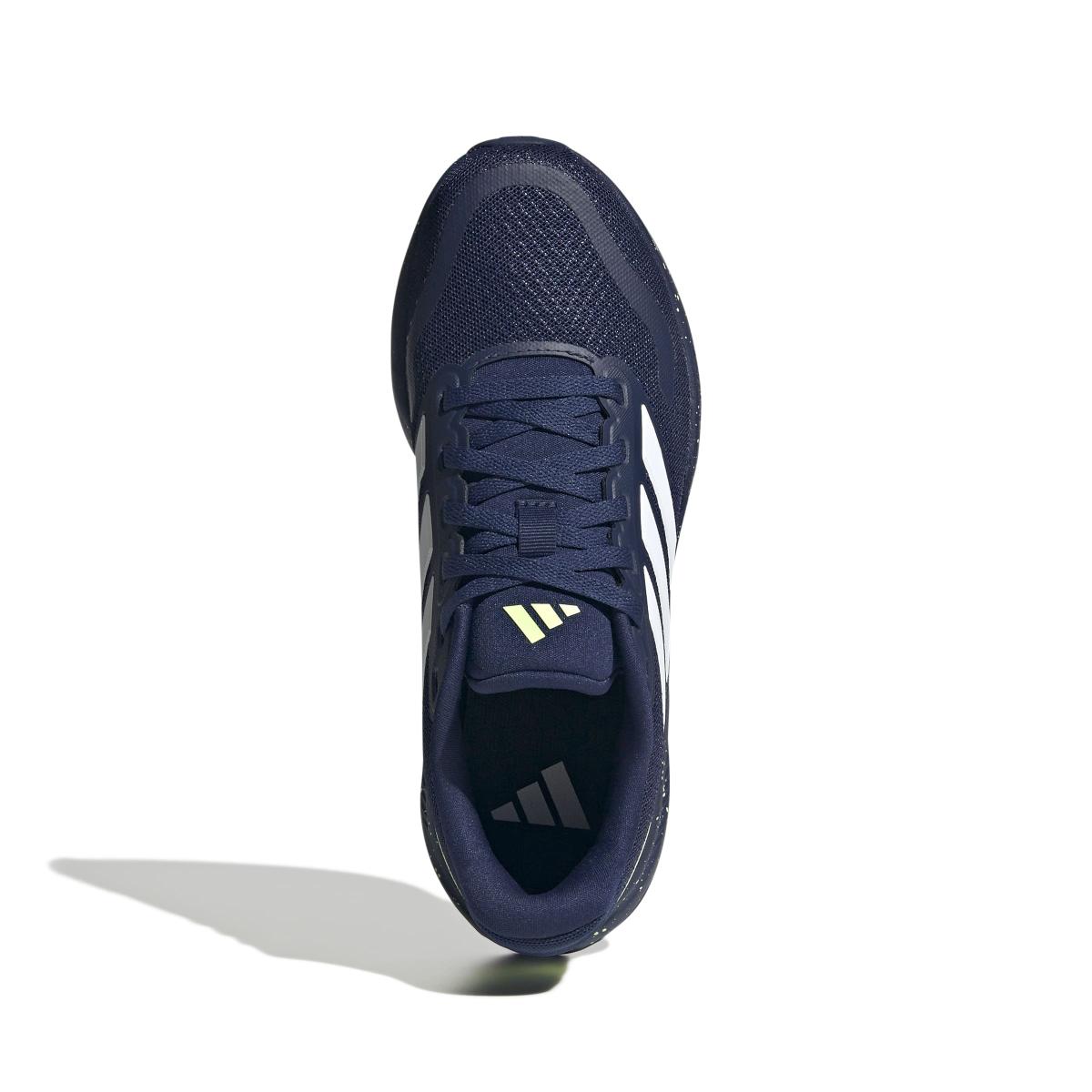 product/a/d/adidas_jq9781_3_footwear_photography_top_portrait_view_white-nw091625.jpg