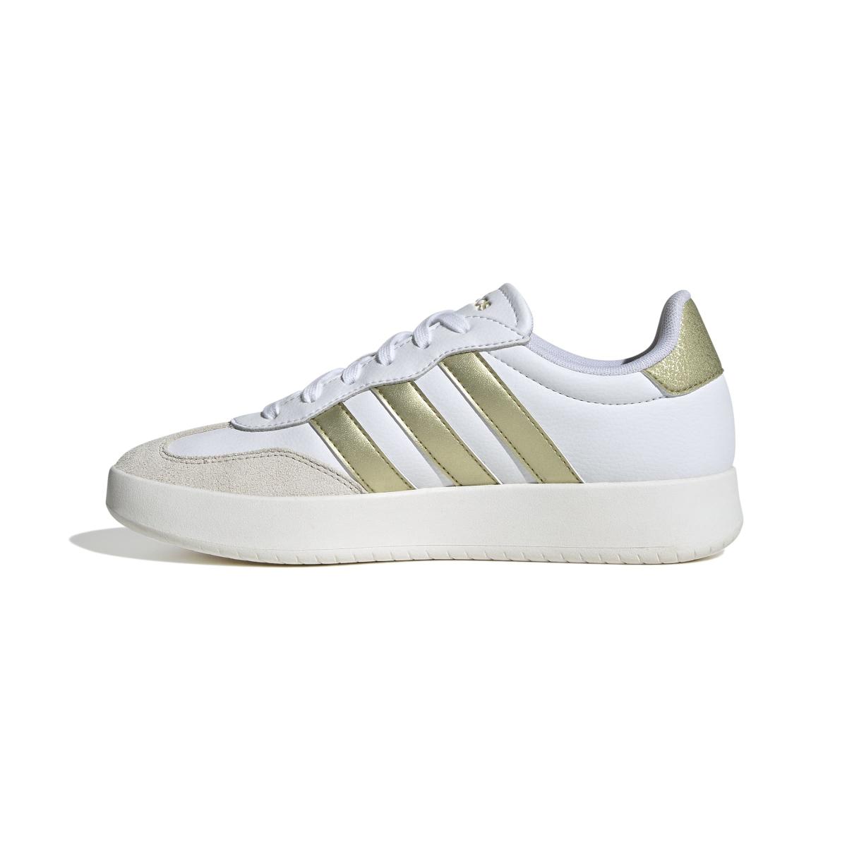 product/a/d/adidas_jr1191_5_footwear_photography_side_medial_center_view_white-nw091625.jpg