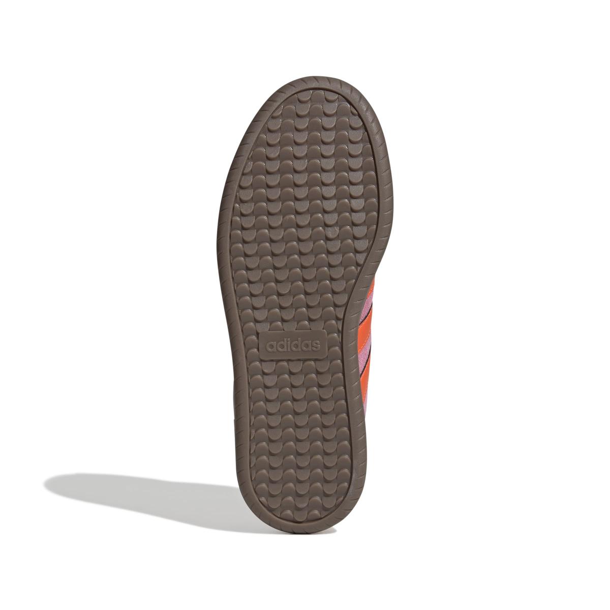 product/a/d/adidas_jr1200_4_footwear_photography_bottom_view_white-nw091625.jpg