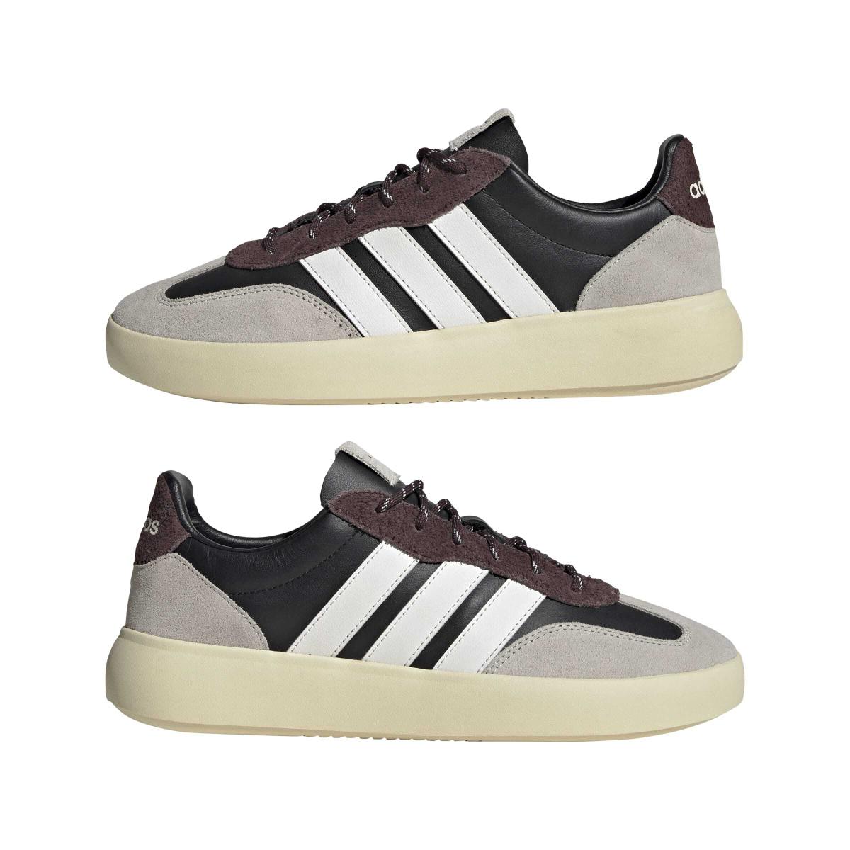 product/a/d/adidas_jr1232_10_footwear_photography_mirrored_pair_view_white-nw091625.jpg