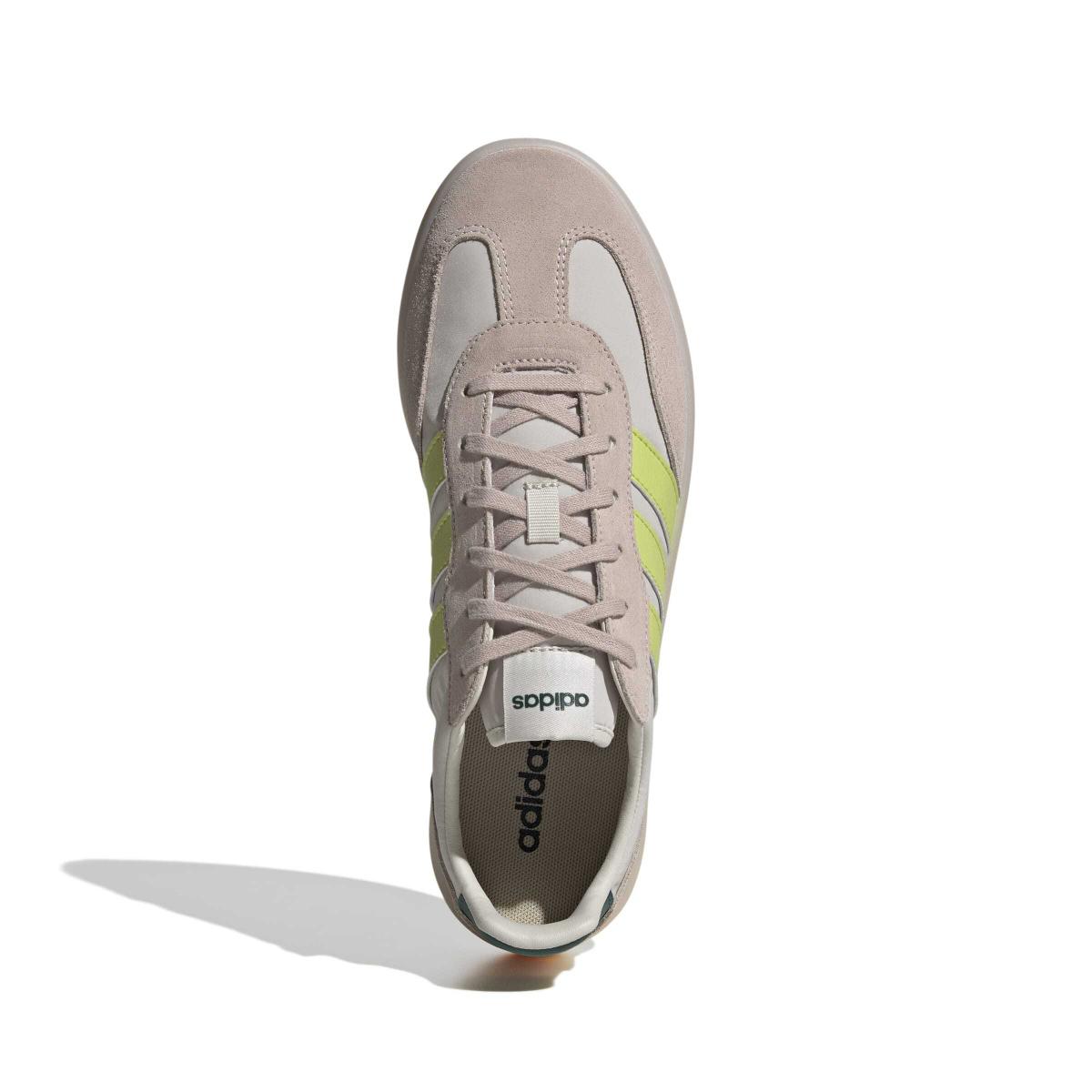 product/a/d/adidas_jr3515_3_footwear_photography_top_portrait_view_white-nw091625.jpg