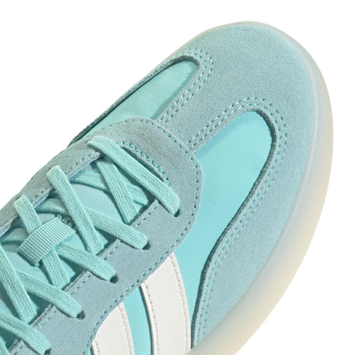 product/a/d/adidas_jr3541_8_footwear_photography_detail_view_1_white-nw091625.jpg