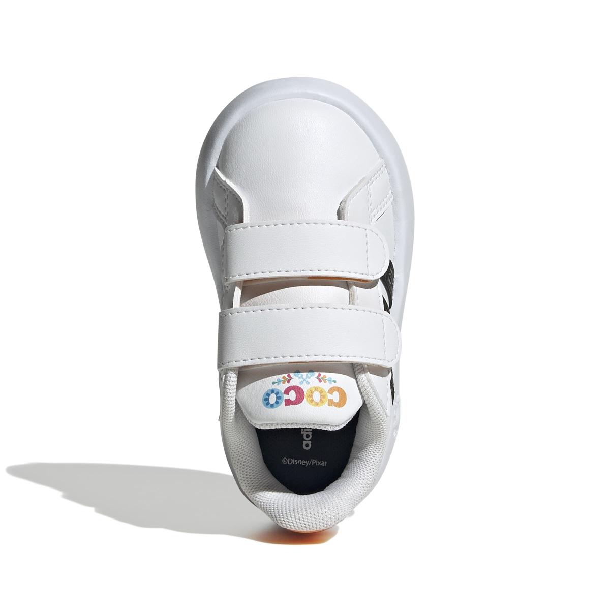product/a/d/adidas_jr5625_3_footwear_photography_top_portrait_view_white-nw091725.jpg