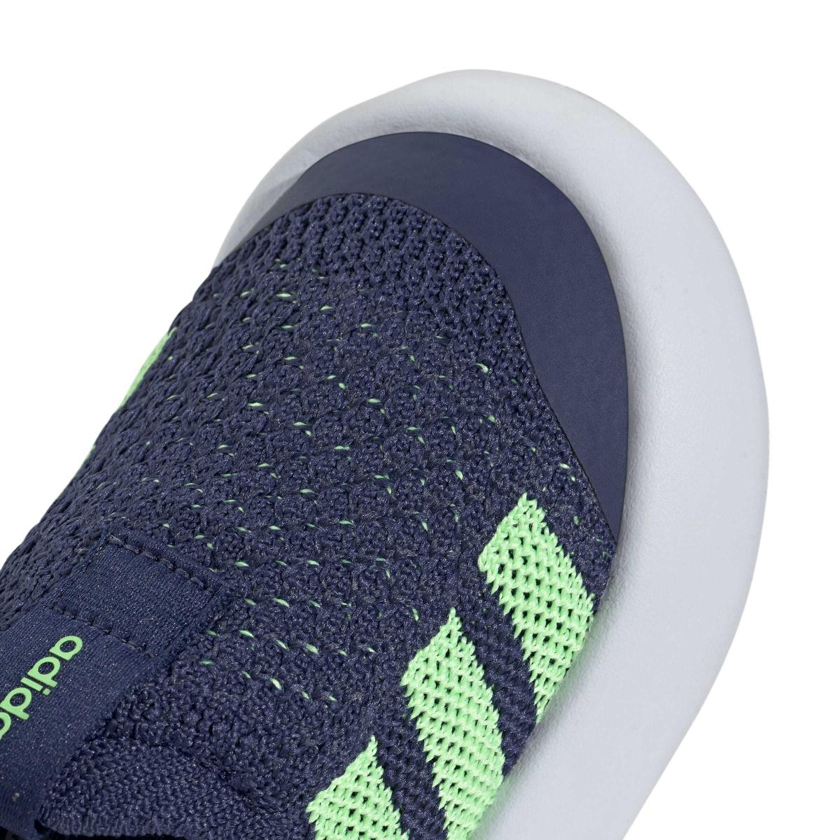 product/a/d/adidas_jr5989_9_footwear_photography_detail_view_2_white-nw091725.jpg