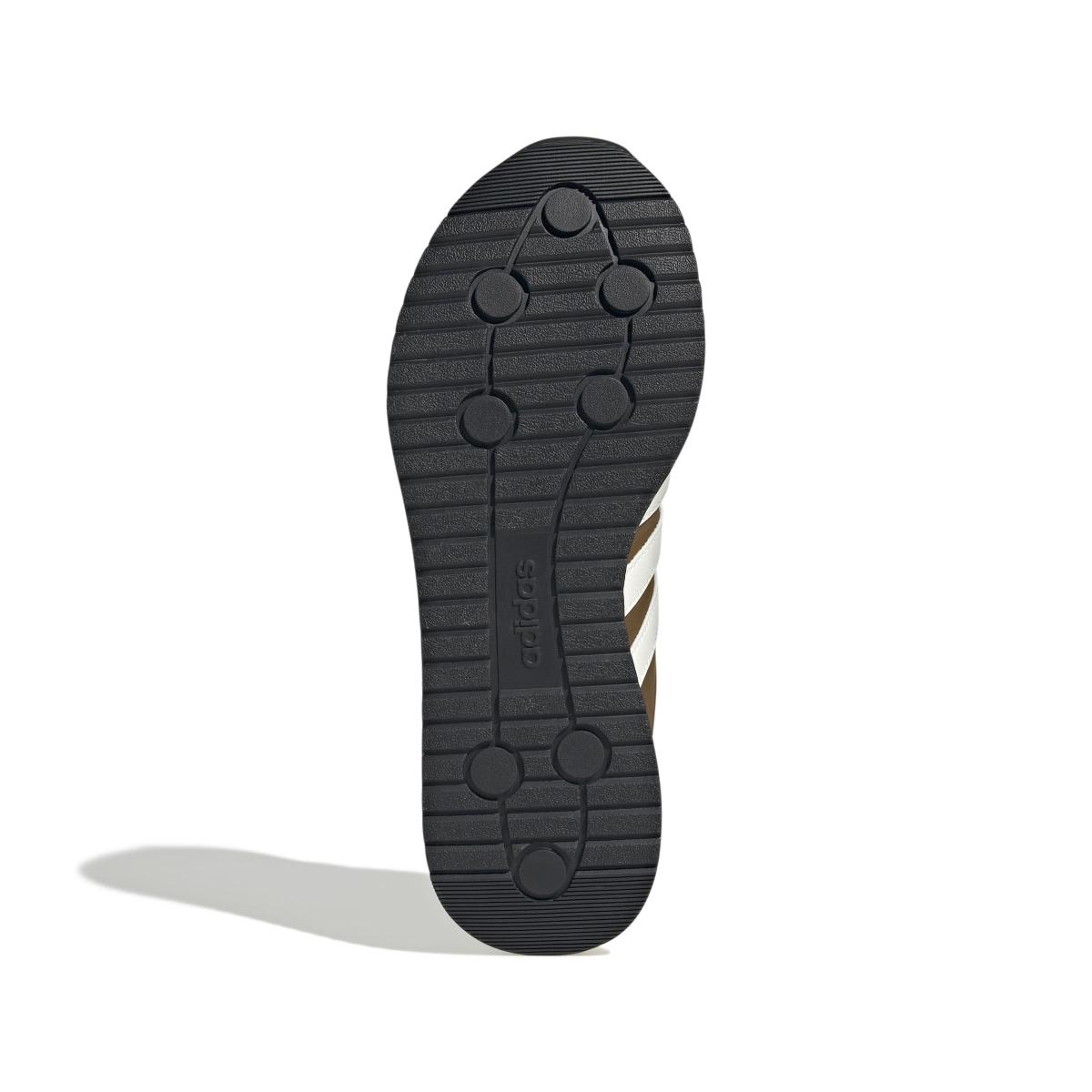 product/a/d/adidas_jr8598_4_footwear_photography_bottom_view_white-nw091725.jpg
