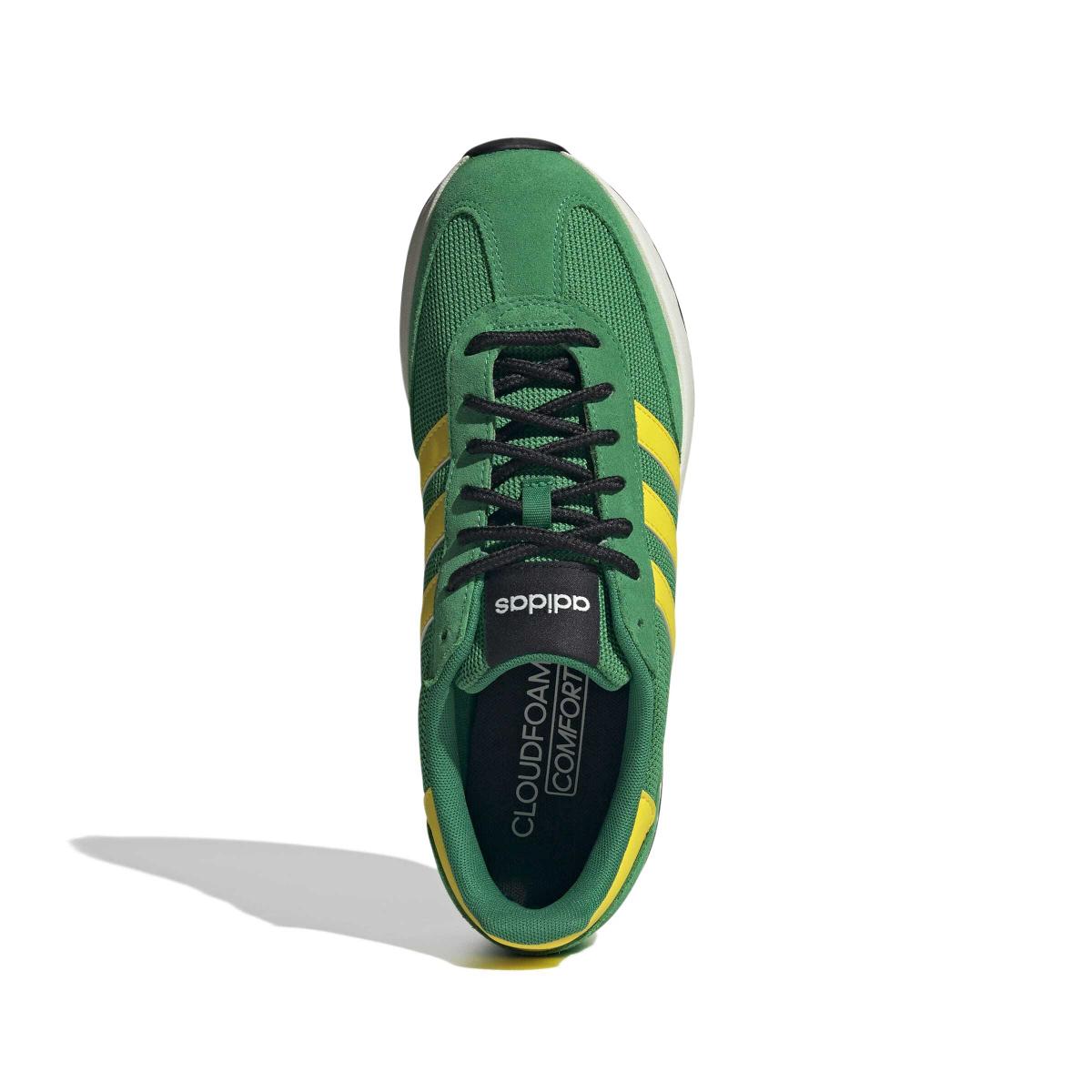 product/a/d/adidas_jr8631_3_footwear_photography_top_portrait_view_white-nw091725.jpg