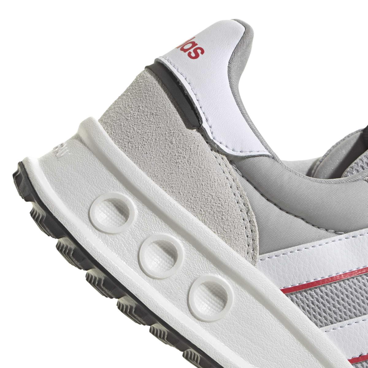 product/a/d/adidas_jr8710_9_footwear_photography_detail_view_2_white-nw091725.jpg