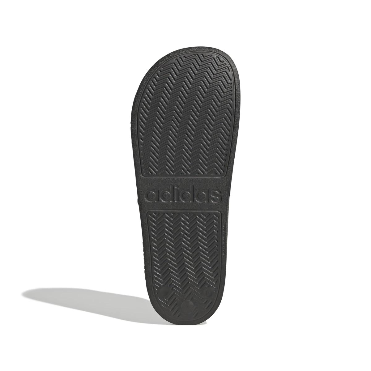 product/a/d/adidas_jr9231_4_footwear_photography_bottom_view_white-nw091725.jpg
