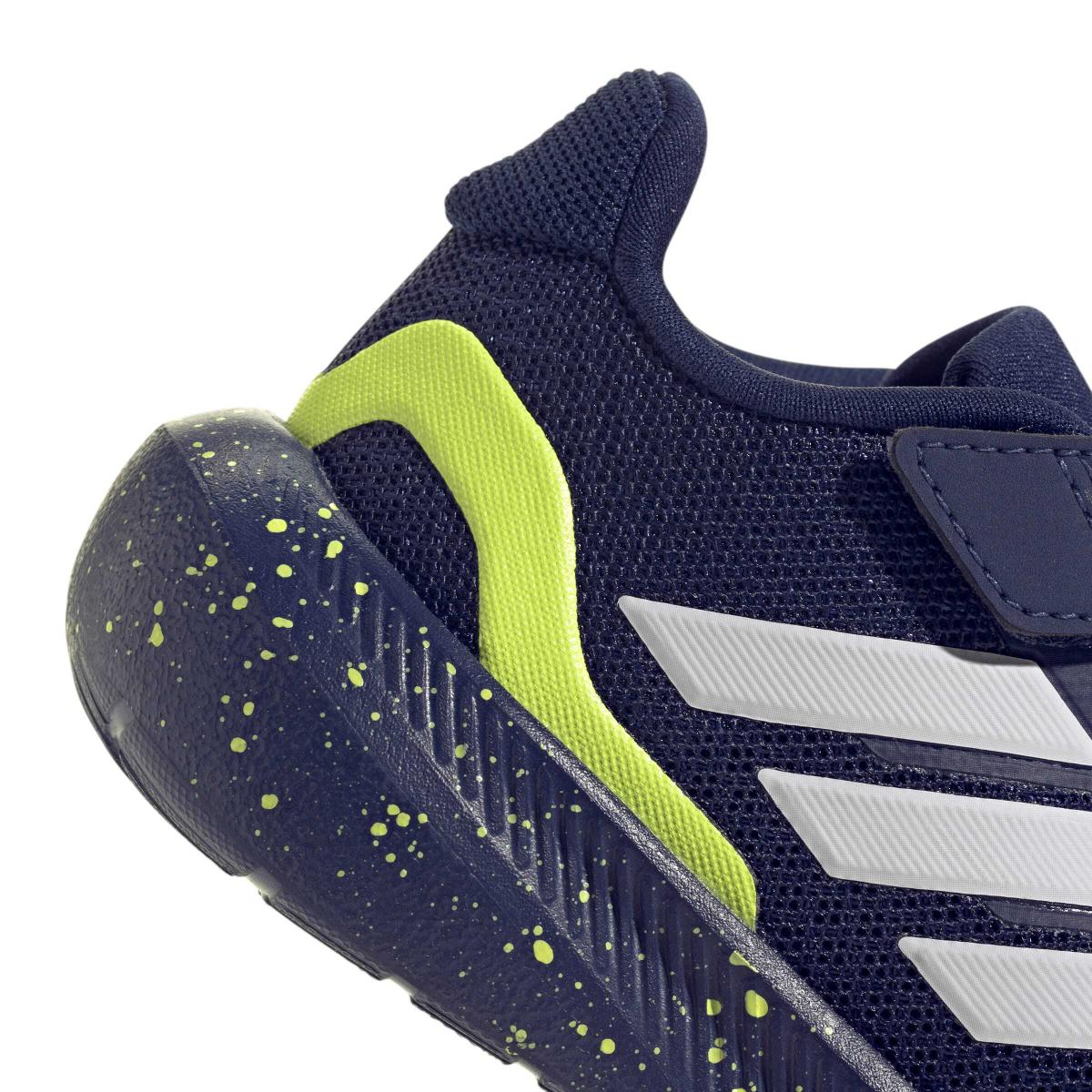 product/a/d/adidas_js2674_8_footwear_photography_detail_view_1_white-nw091725.jpg