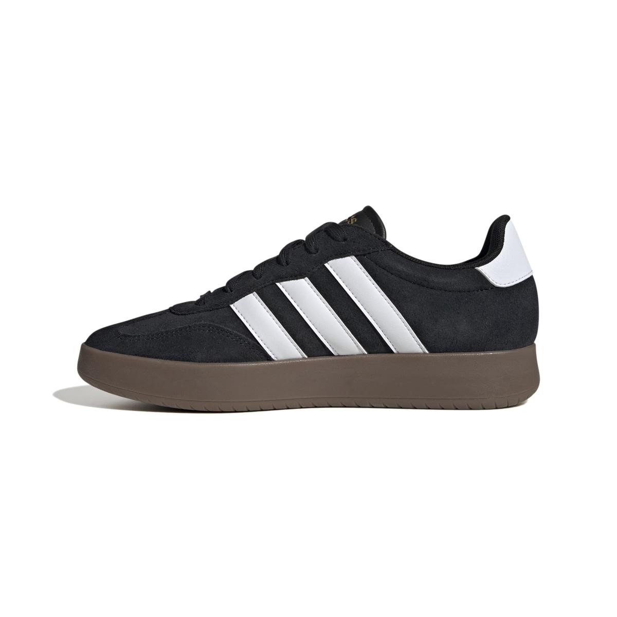 product/a/d/adidas_js2695_5_footwear_photography_side_medial_center_view_white-nw091725.jpg