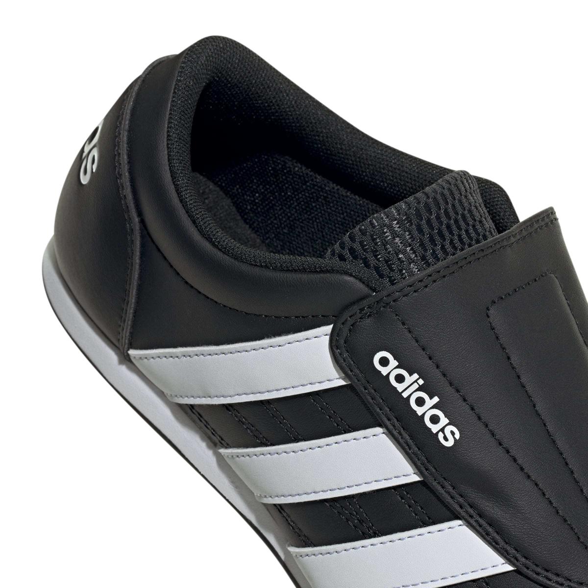product/a/d/adidas_js3871_8_footwear_photography_detail_view_1_white-nw091725.jpg