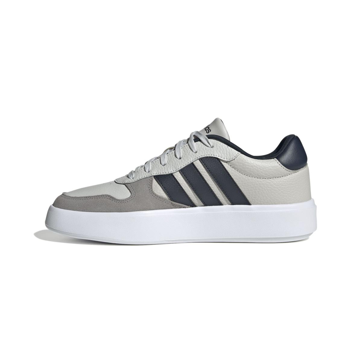 product/a/d/adidas_js3876_5_footwear_photography_side_medial_center_view_white-nw091725.jpg