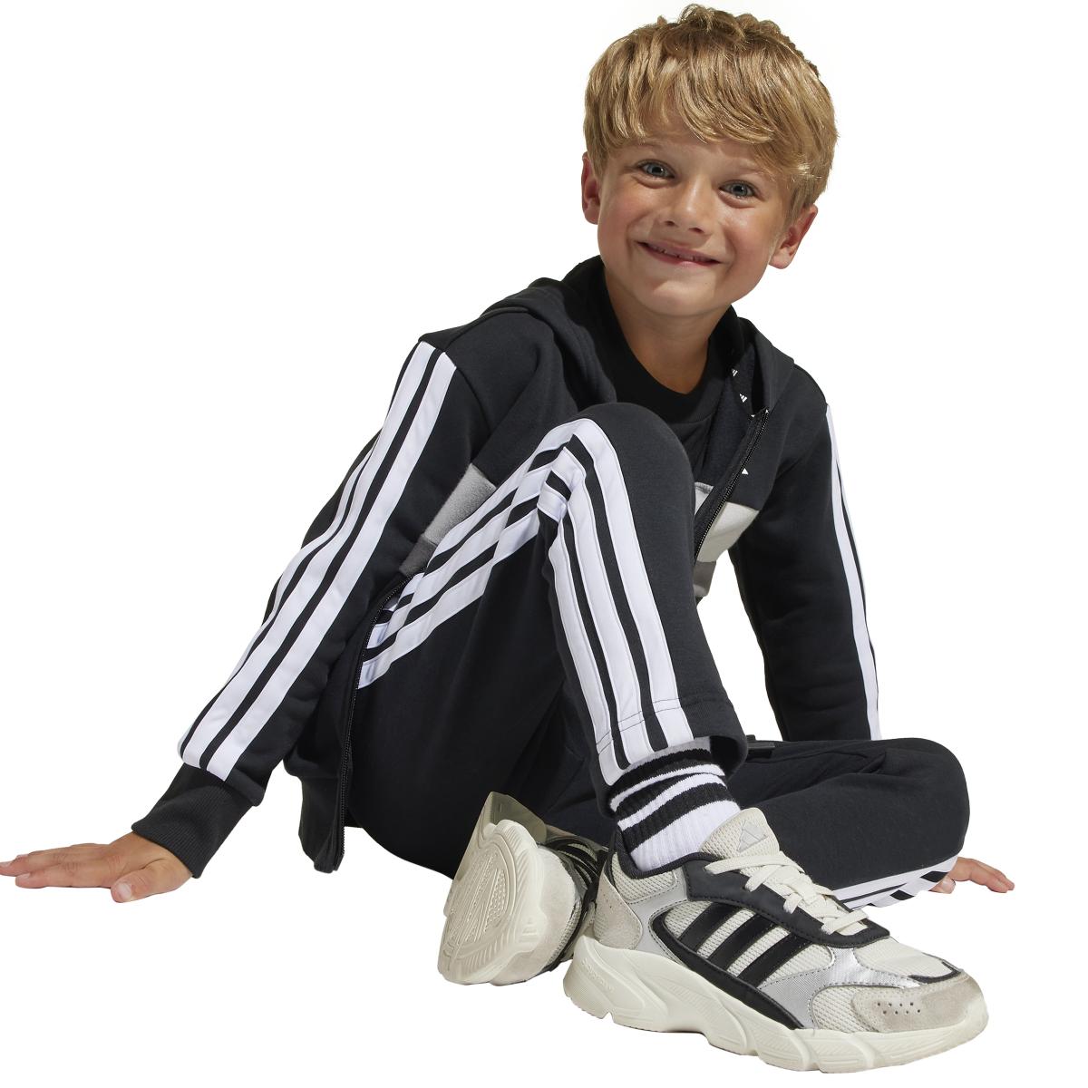 product/a/d/adidas_jy0520_black-white-gretwo_8.jpg