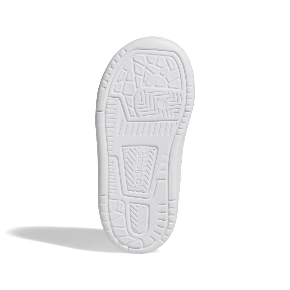 product/a/d/adidas_ki8863_4_footwear_photography_bottom_view_white-nw091725.jpg