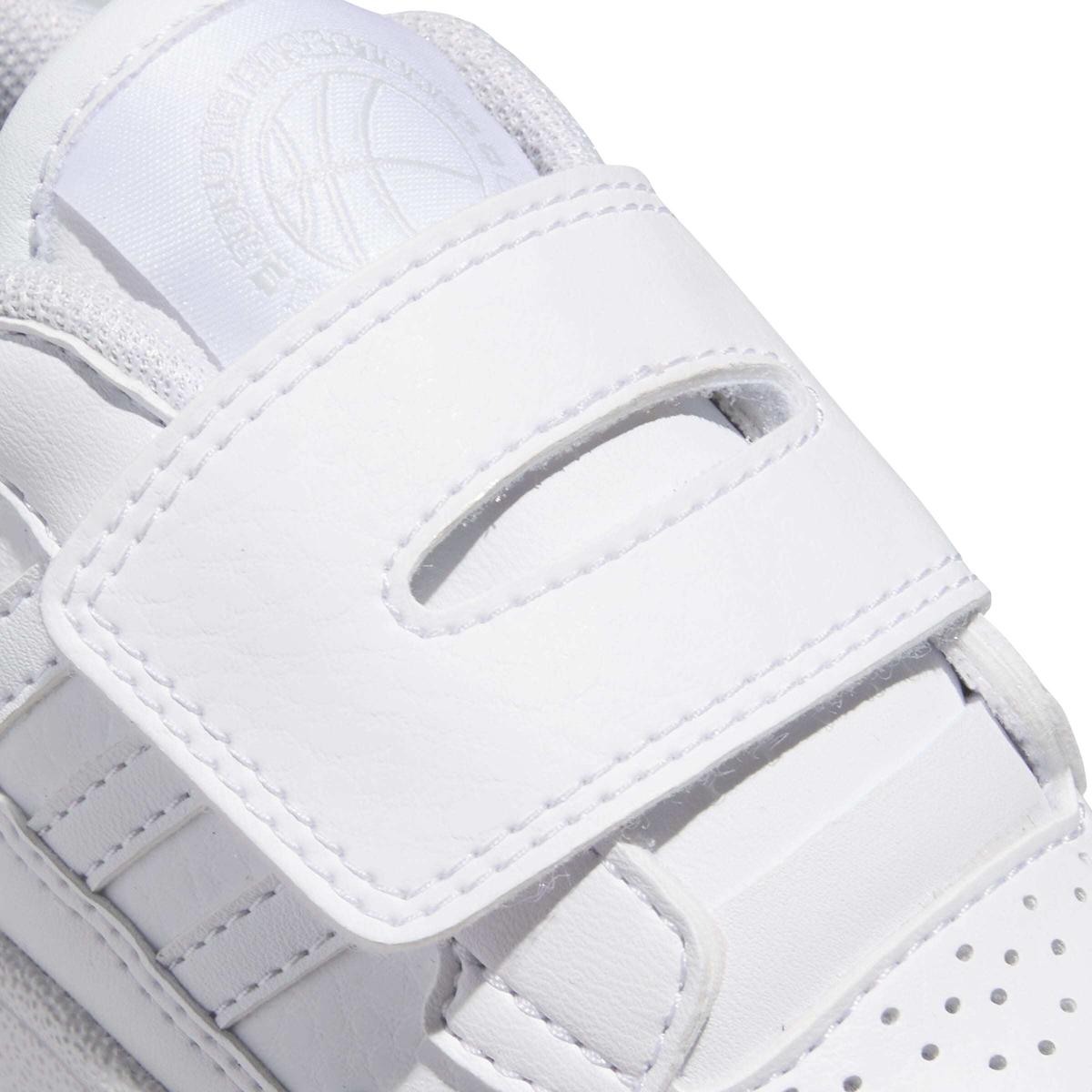 product/a/d/adidas_ki8863_8_footwear_photography_detail_view_1_white-nw091725.jpg