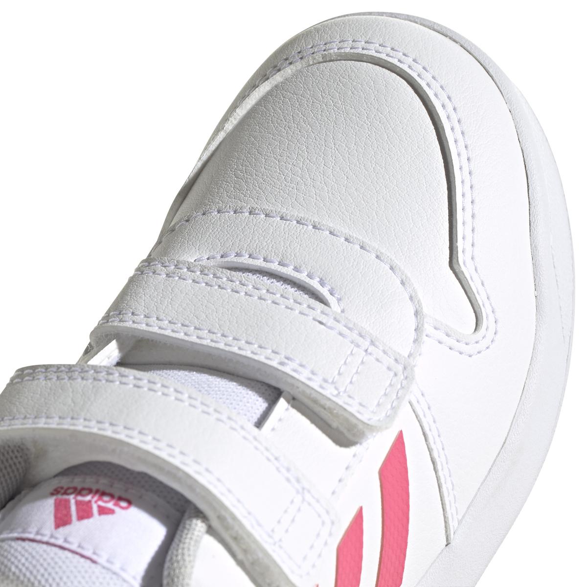 product/a/d/adidas_s24049_9_footwear_photography_detail_view_2_white_000.jpg