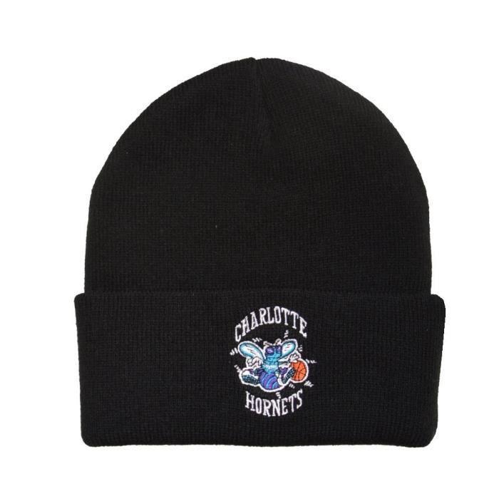 product/b/o/bonnet-mitchell-ness-nba-charlotte-hornets-team.jpg