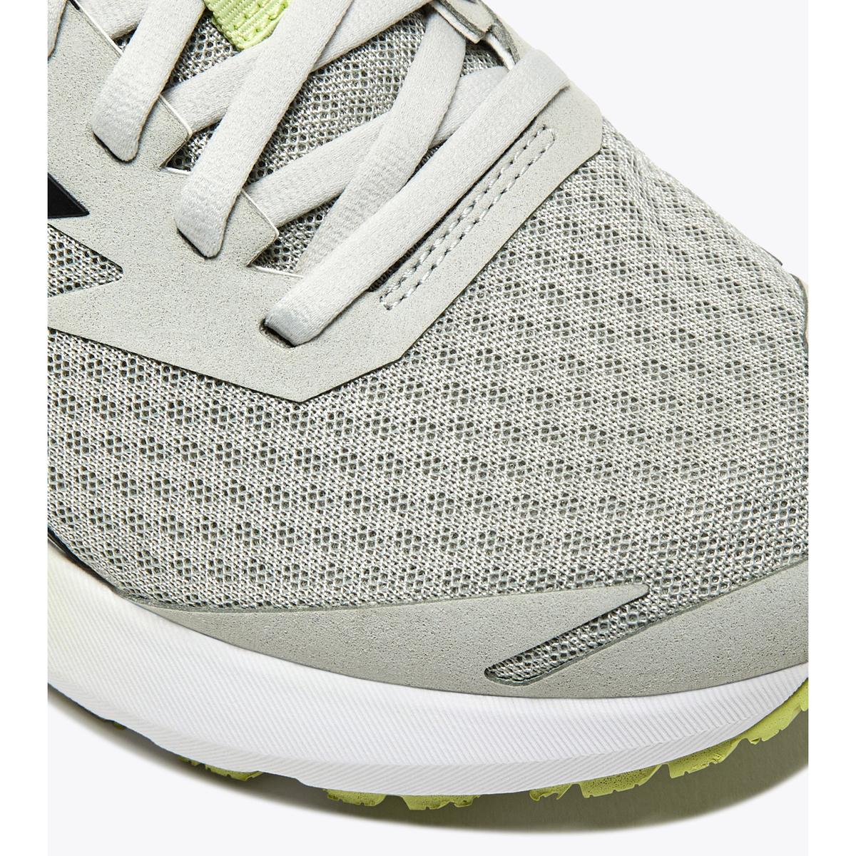 product/d/i/diadora_101.180679-c3662_argento-dd-bianco-nero_5.jpg