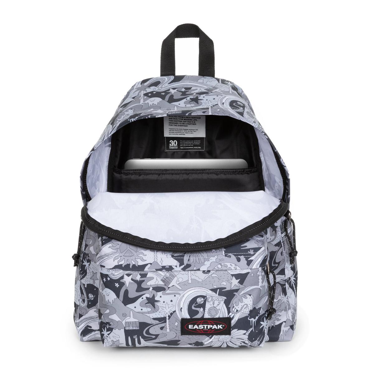 product/e/a/eastpak_ek0a5bg40t6_doodle-fest-dark_2.jpg