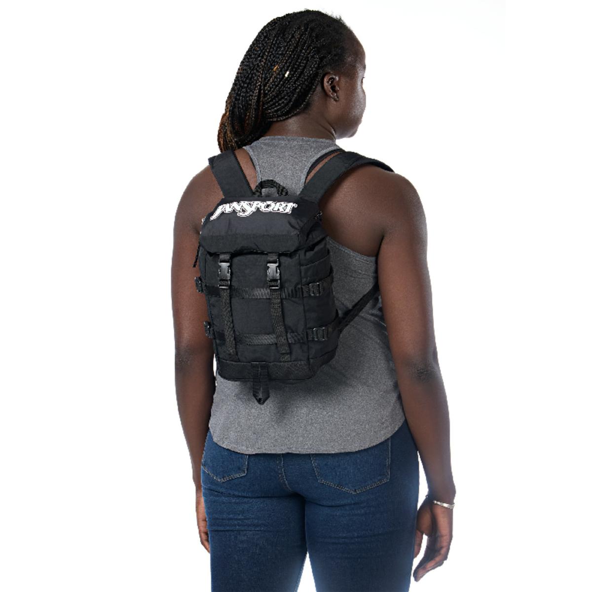 product/e/a/eastpak_ek0a5bjyn55_black_18.jpg