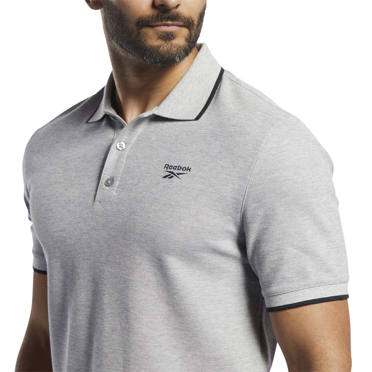 product/f/q/fq4219_app_on-model_detail-1_white.jpg