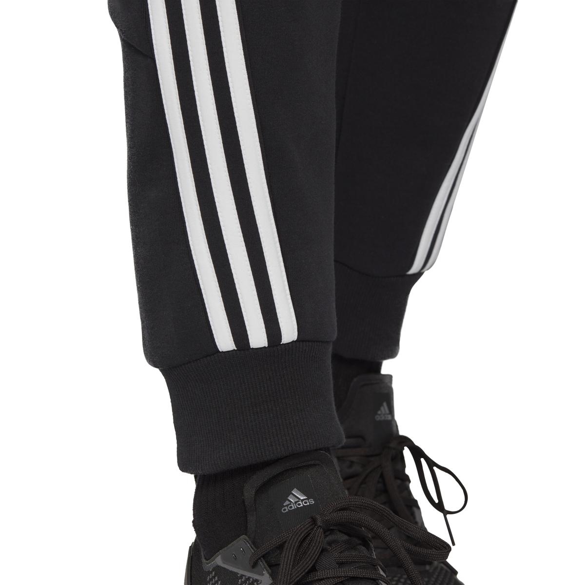 product/g/m/gm6462_app_on-model_detail-2_white.jpg