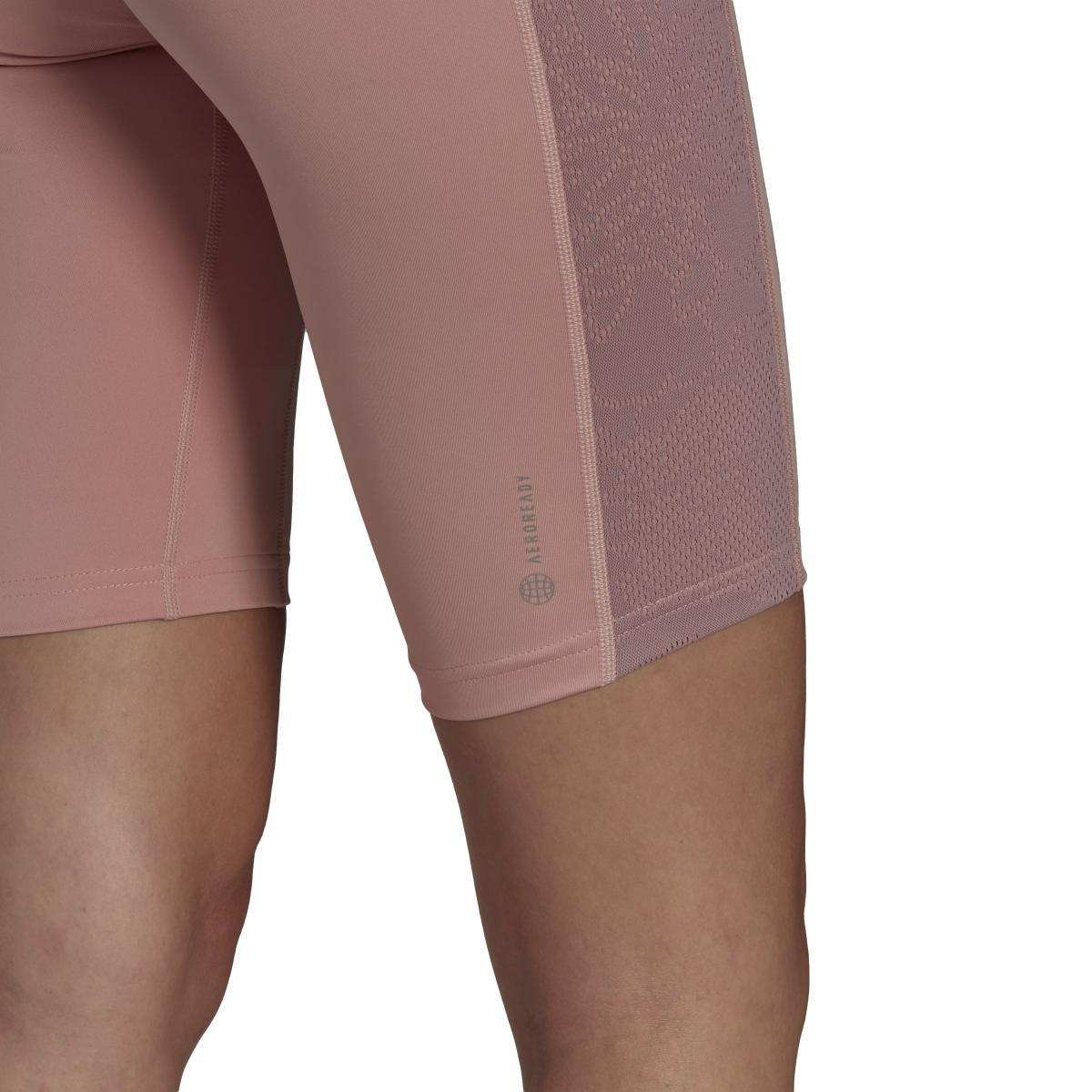 product/h/c/hc1665_8_apparel_on_model_detail_view_3_white.jpg