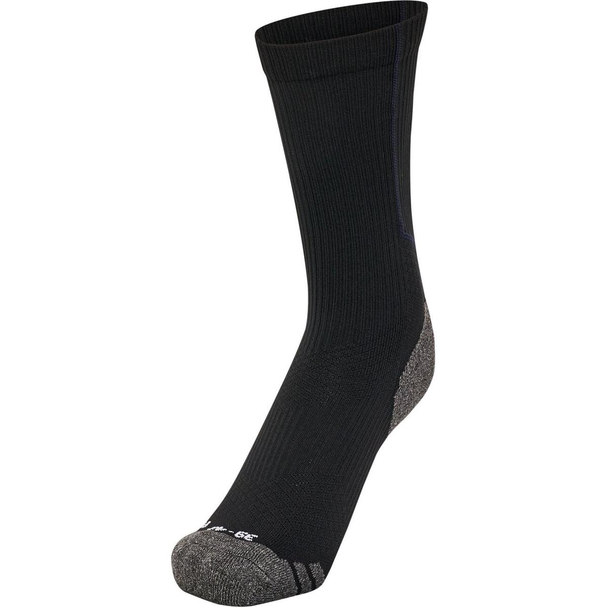product/h/u/hummel_226913-2114_black-white_2.jpg