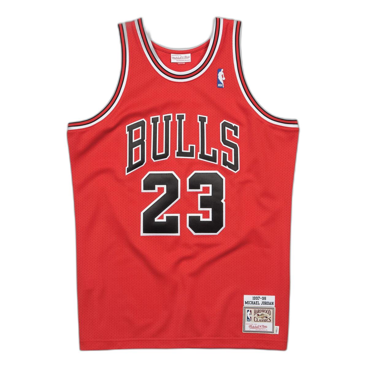 product/m/i/mitchell-ness_ajy4cp19016-cbuscar97mjo_scarlet_1.jpg