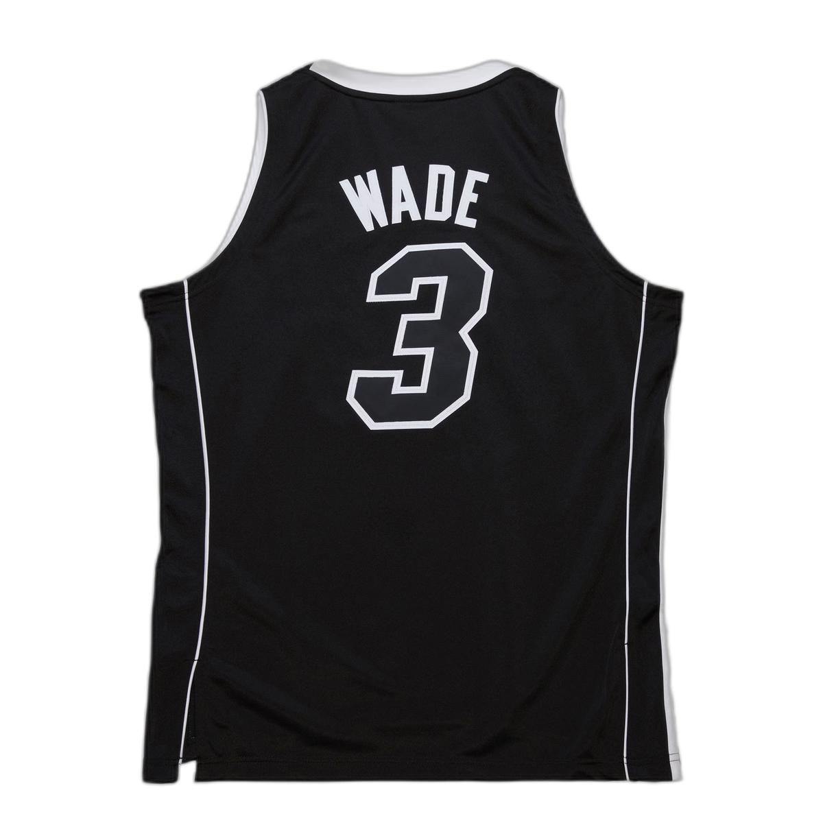 product/m/i/mitchell-ness_jy8694-mheblck_black_2.jpg