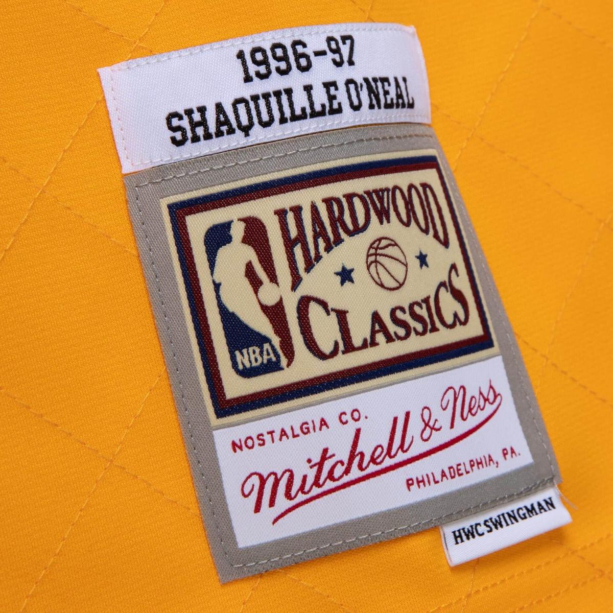 product/m/i/mitchell-ness_smjy1202-lal96sonltgd_3.jpg