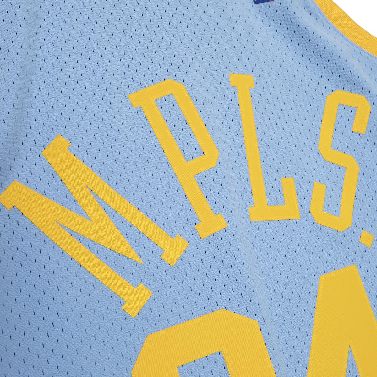 product/m/i/mitchell-ness_smjy3176-lal01sonclbl_blue_3.jpg