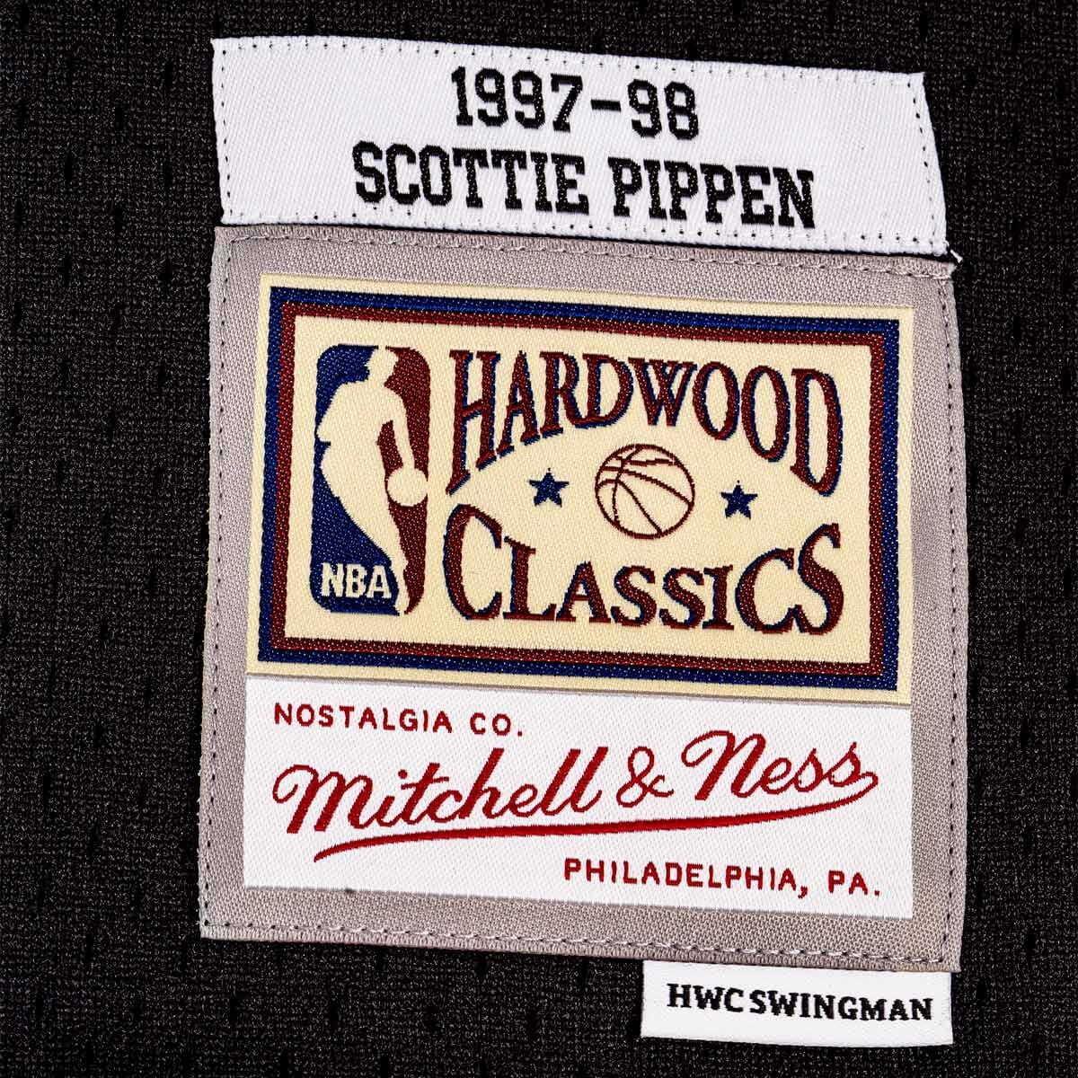 product/m/i/mitchell-ness_smjybw19107-cbublck97spi_black_6.jpg