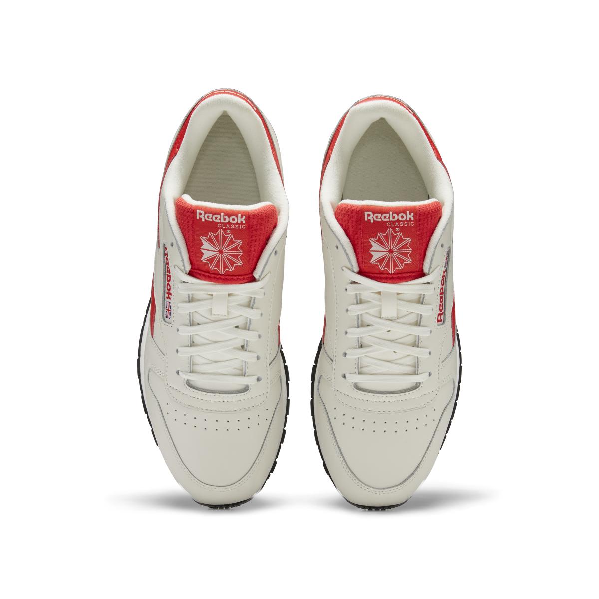 product/r/e/reebok-classics_ef3383_2_footwear_photography_top_portrait_view_white_000.jpg