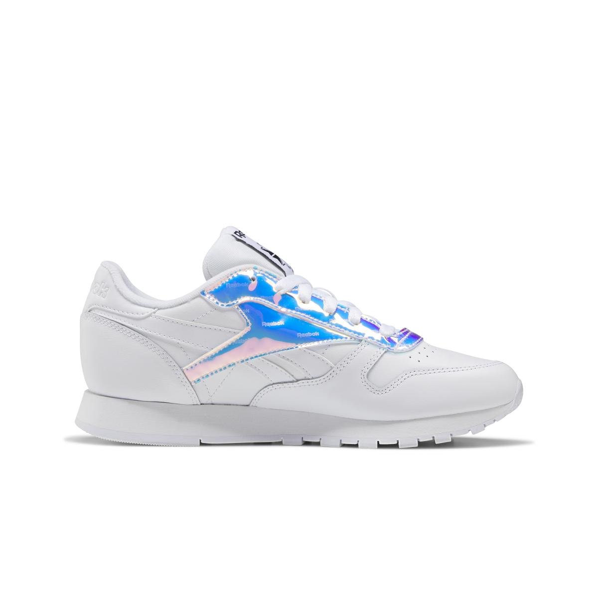 product/r/e/reebok-classics_fw6166_4_footwear_photography_side_medial_center_view_white_000.jpg