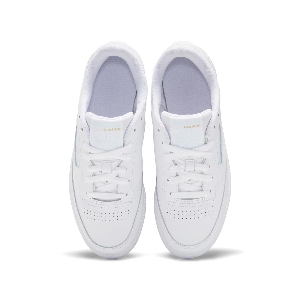 product/r/e/reebok-classics_gy9735_2_footwear_photography_top_portrait_view_white_000.jpg