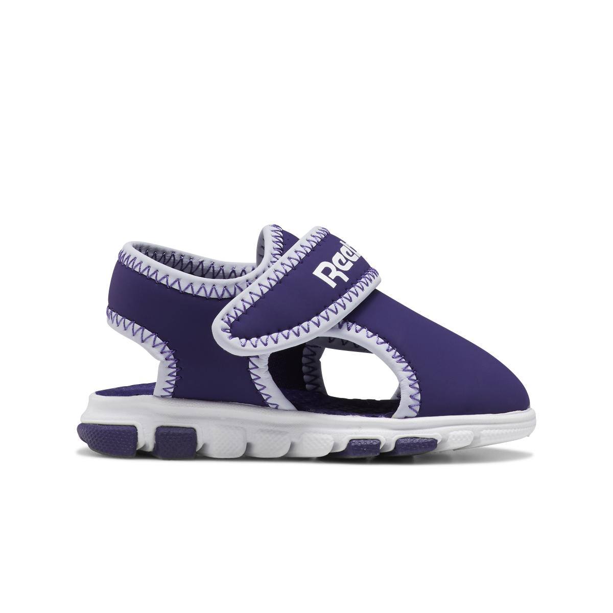 product/r/e/reebok_eh0213_1_footwear_photography_side_lateral_center_view_white_000.jpg
