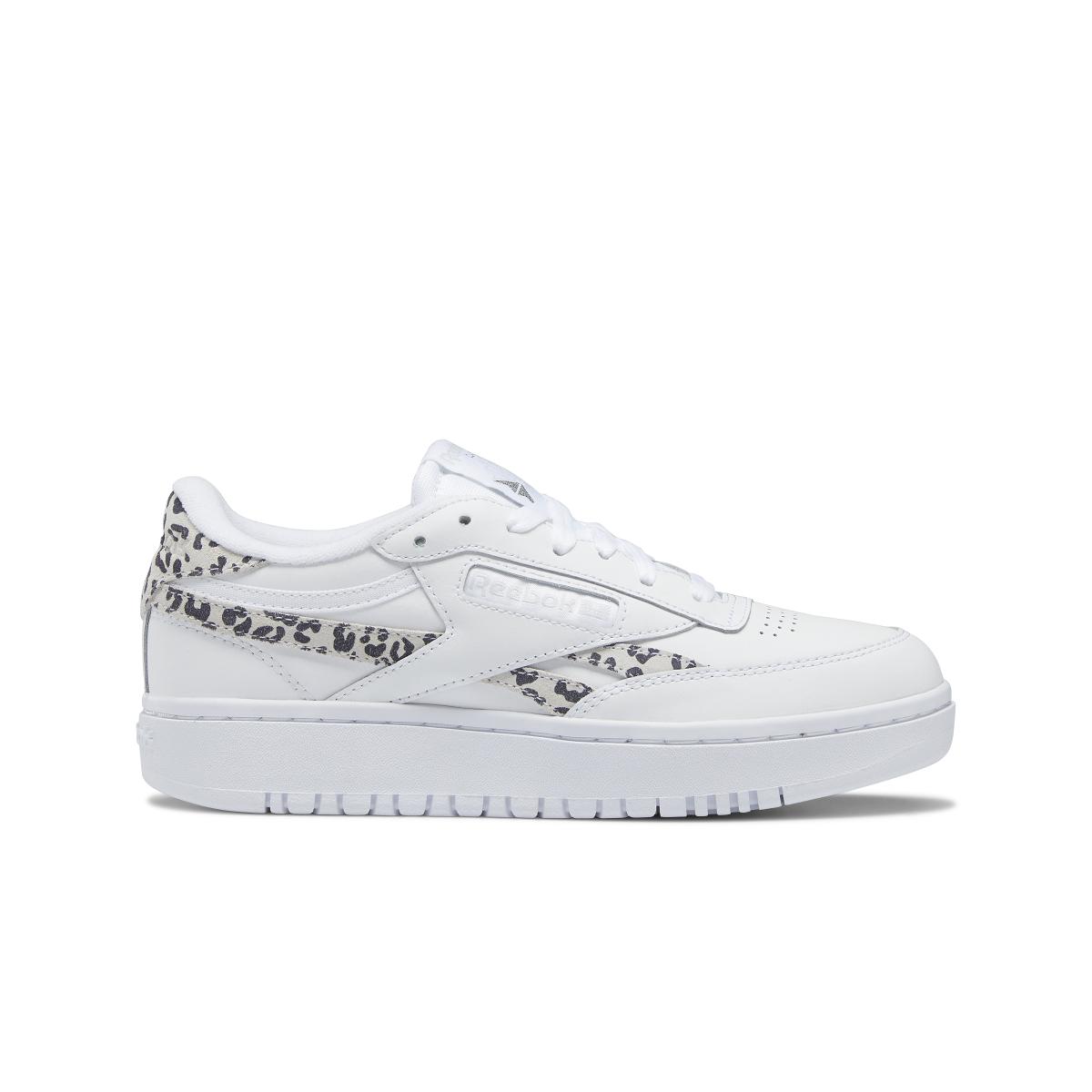 product/r/e/reebok_gv7032_1_footwear_photography_side_lateral_center_view_white.jpg