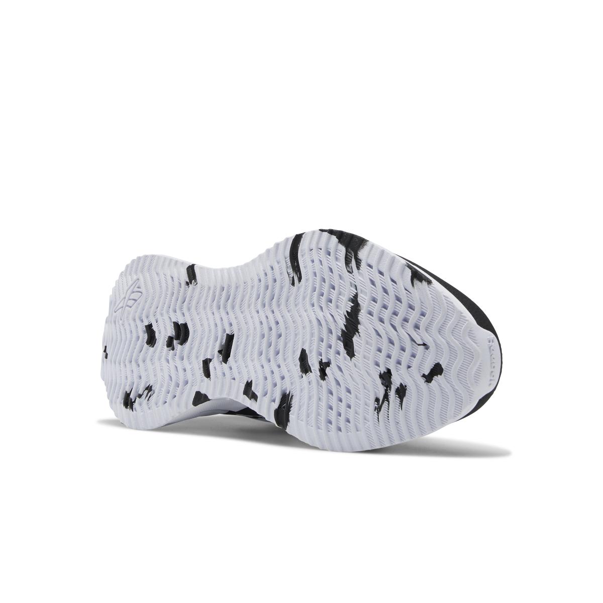 product/r/e/reebok_gw8350_3_footwear_photography_bottom_view_white_000.jpg