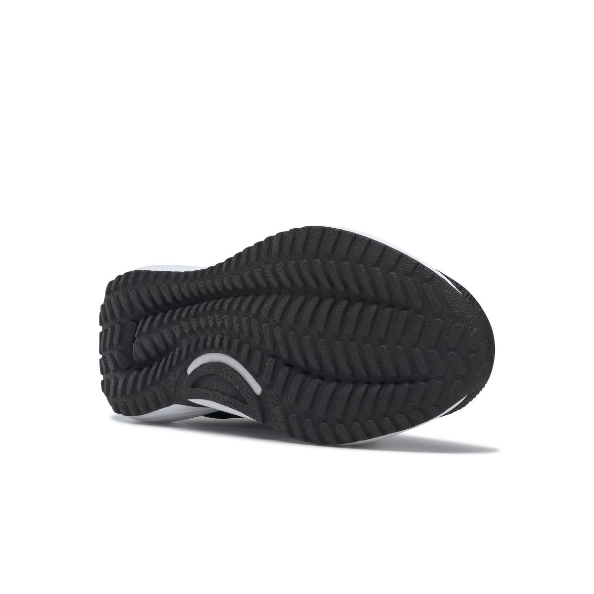 product/r/e/reebok_gy0159_3_footwear_photography_bottom_view_white_000.jpg
