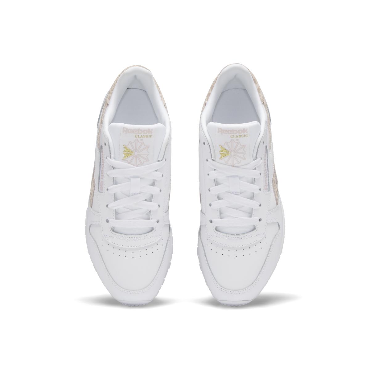 product/r/e/reebok_gy7173_2_footwear_photography_top_portrait_view_white.jpg