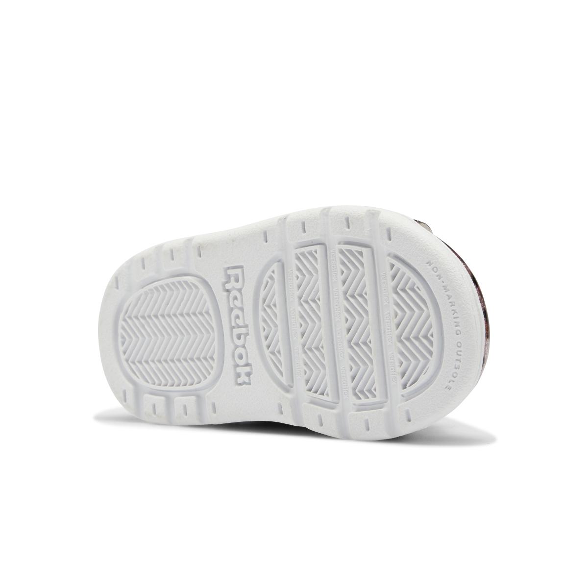 product/r/e/reebok_gy8473_3_footwear_photography_bottom_view_white_000.jpg