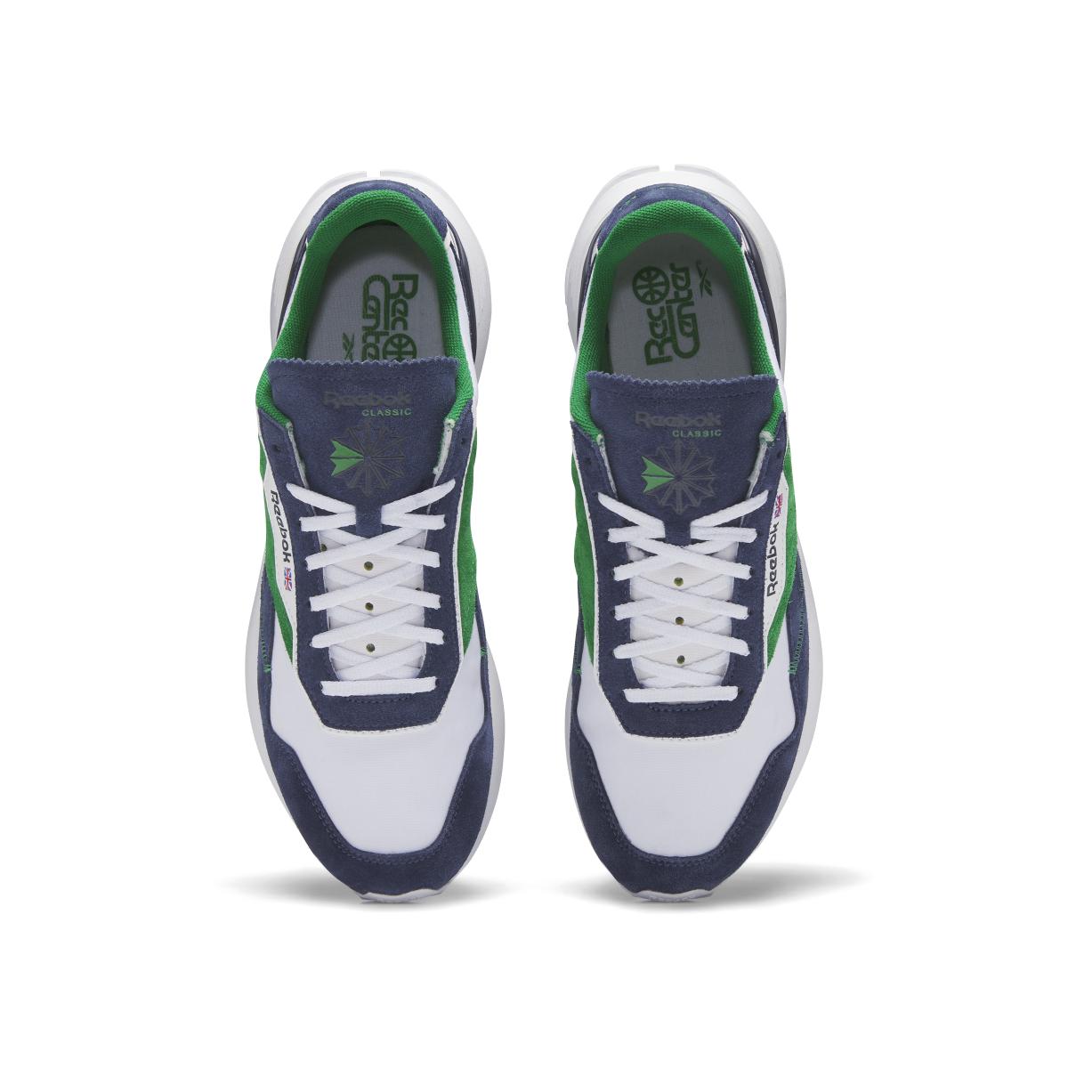 product/r/e/reebok_gy9797_2_footwear_photography_top_portrait_view_white.jpg