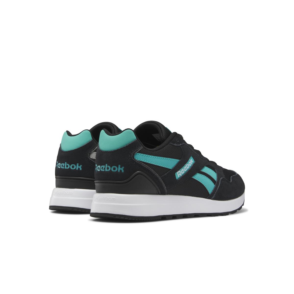 product/r/e/reebok_gz2341_6_footwear_photography_back_lateral_top_view_white_000.jpg