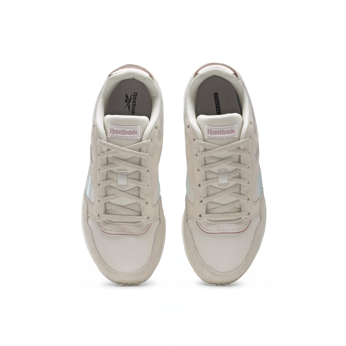 product/r/e/reebok_gz6059_2_footwear_photography_top_portrait_view_white_000.jpg