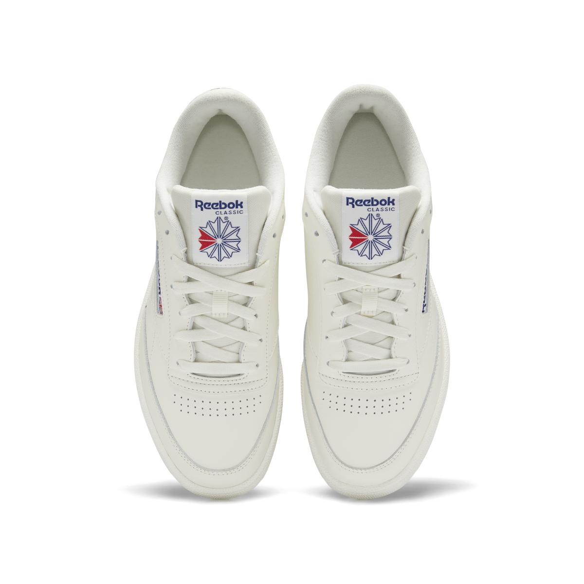 product/r/e/reebok_hp4321_2_footwear_photography_top_portrait_view_white.jpg