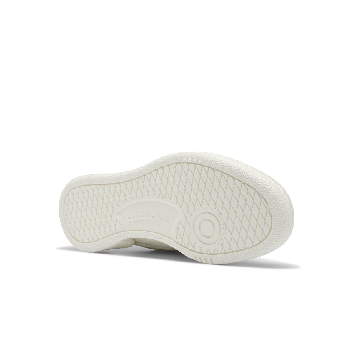 product/r/e/reebok_hp4321_3_footwear_photography_bottom_view_white.jpg