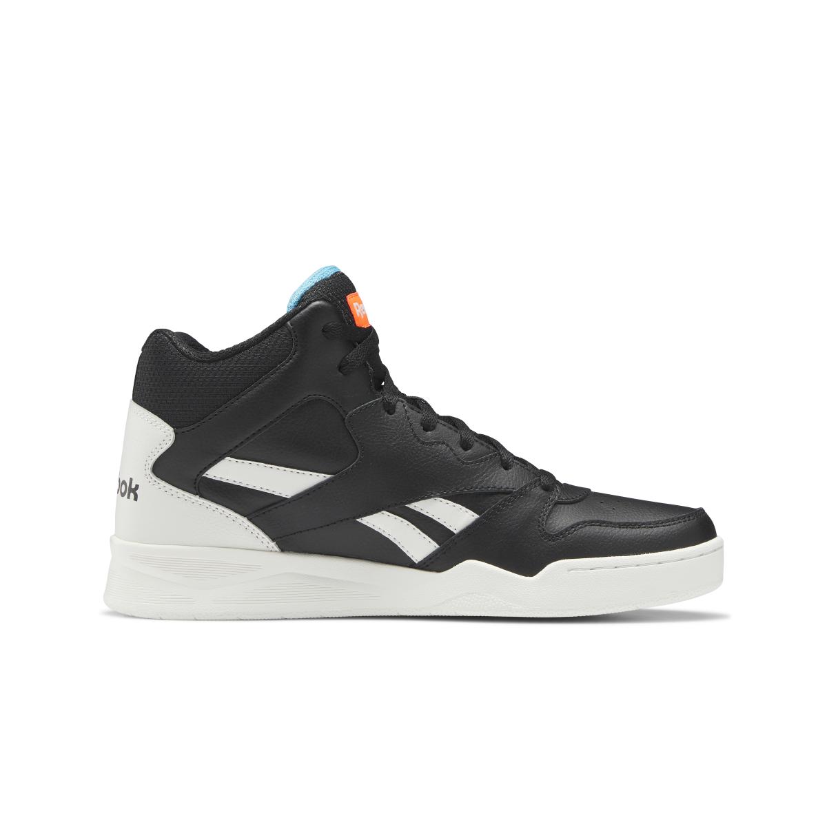 product/r/e/reebok_hr0520_4_footwear_photography_side_medial_center_view_white.jpg