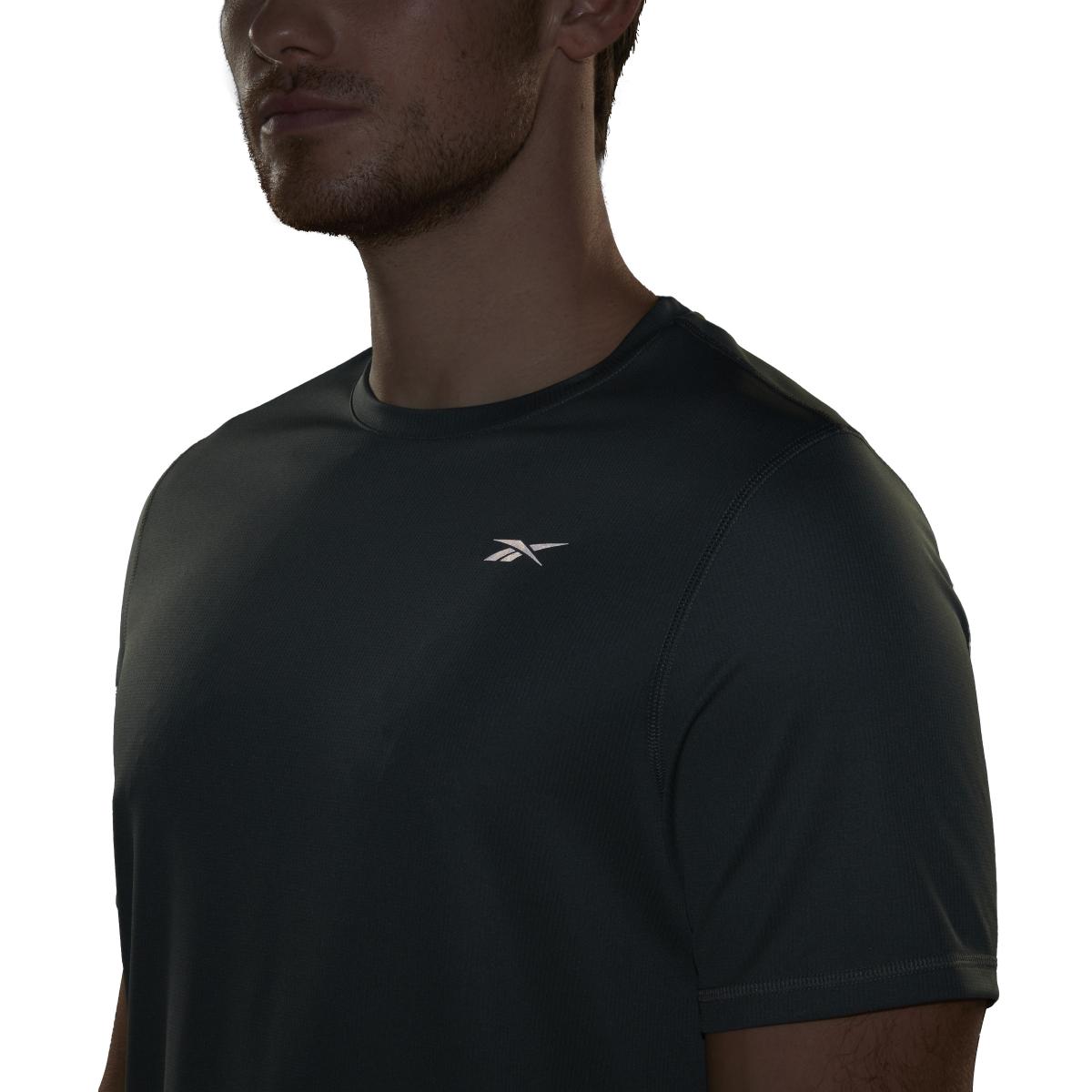 product/r/e/reebok_ht3720_6_apparel_on_model_detail_view_2_white.jpg